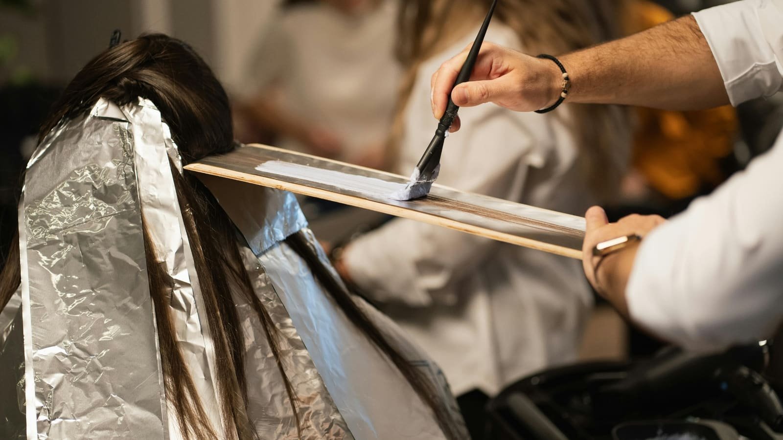 Root Touch-Up: How Often You Actually Need One